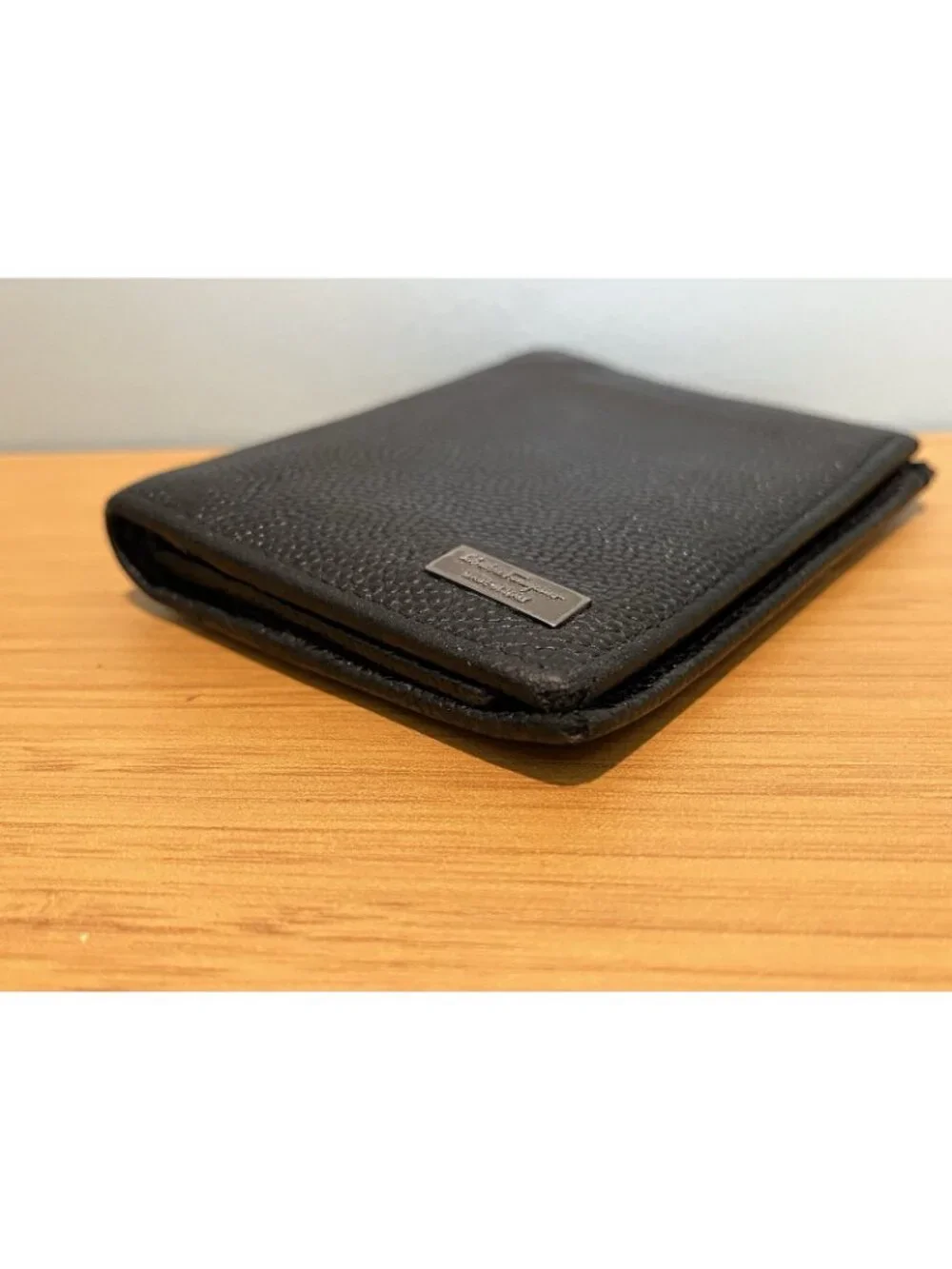 Salvatore Ferragamo Black Men's Bifold Wallet Logo Folding Credit Card ID